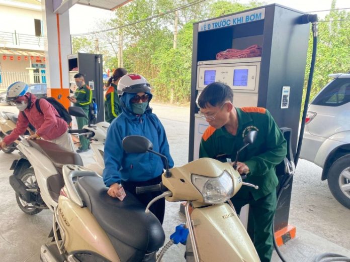 1772689962-gia-xang-dau-hom-nay--0700-width1920height1440