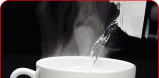 Một cốc nước nóng “trị” đến 6 bệnh thường gặp: Đơn giản nhưng nhiều người quên làm