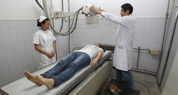 Cô giáo 28 tuổi qua đời vì K gan: BS nhắc nhở 3 chỗ có mùi hôi là gan đã yếu xơ xác