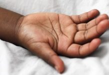 Từ lúc nhập viện đến lúc tử vong chỉ vỏn vẹn bốn ngày! Bác sĩ nhắc nhở: Thường xuyên tê tay có thể là dấu hiệu của 8 căn bệnh