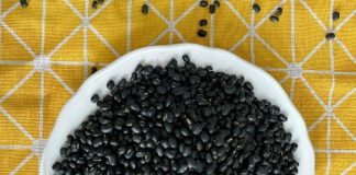 Cách ăn đậu đen xanh lòng trị rụng tóc hiệu quả: Tóc con mọc tua tủa, không sợi nào bạc