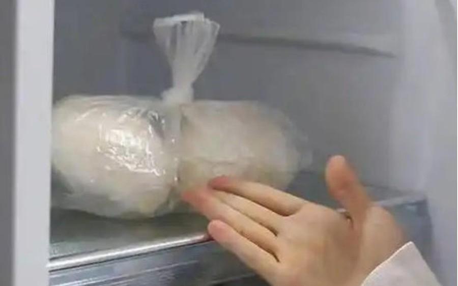 Cẩn thận! Đừng để 5 thứ này vào tủ lạnh nữa, chúng có thể trở thành "kẻ giết người vô hình" đấy!