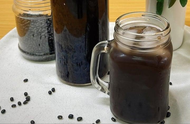 Uống nước đậu đen rang gừng 7 ngày liên tiếp, cơ thể thay đổi ra sao?- Ảnh 1.