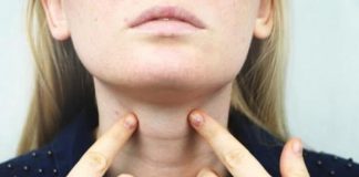 Số lượng u tuyến giáp ngày càng tăng nhanh, bác sĩ khuyên nên ăn ít hơn loại thực phẩm
